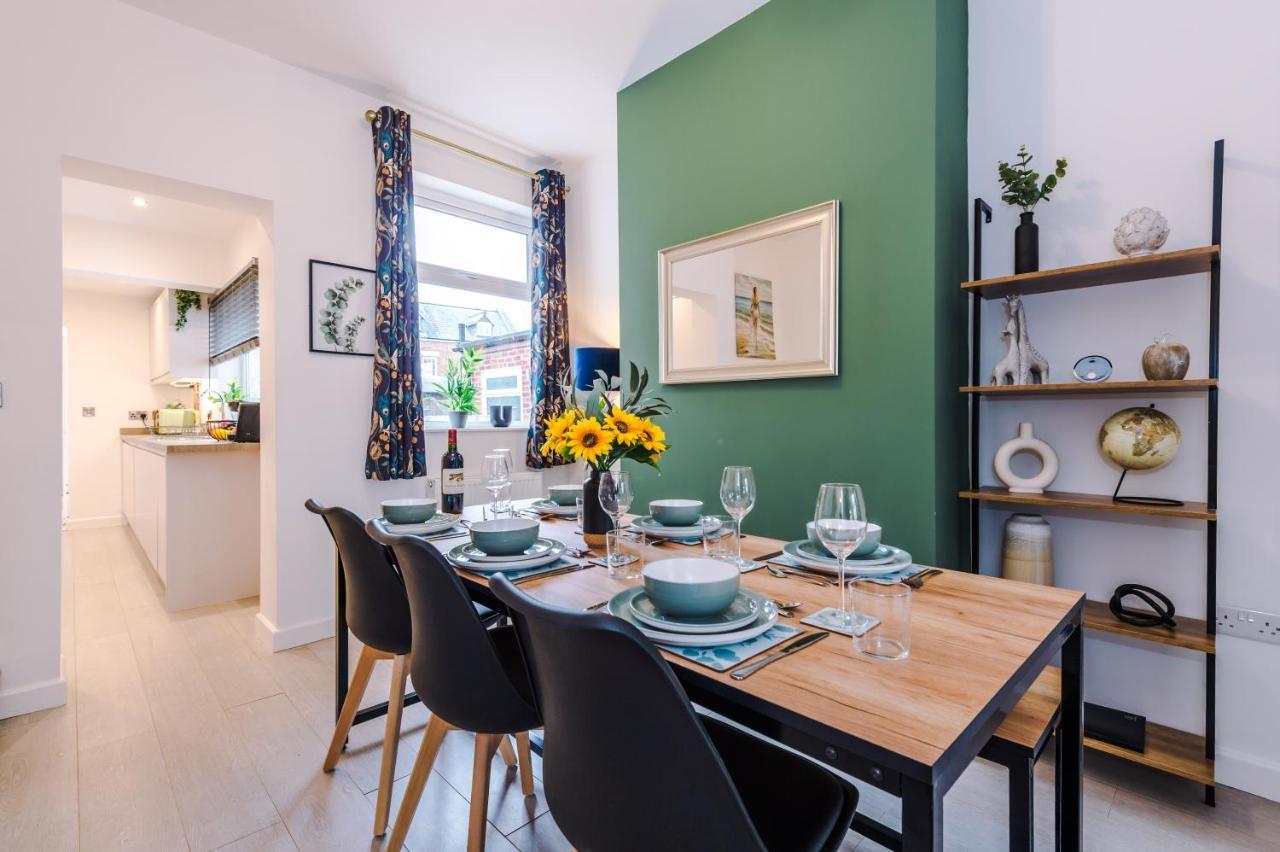 Stunning 3-Bed Home In Nantwich By 53 Degrees Property - Amazing Location, Ideal For Groups - Sleeps 6 Exterior foto