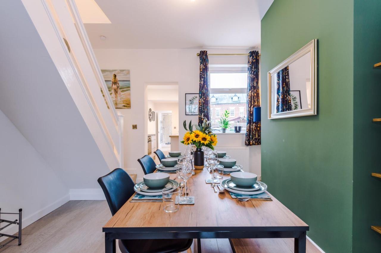 Stunning 3-Bed Home In Nantwich By 53 Degrees Property - Amazing Location, Ideal For Groups - Sleeps 6 Exterior foto