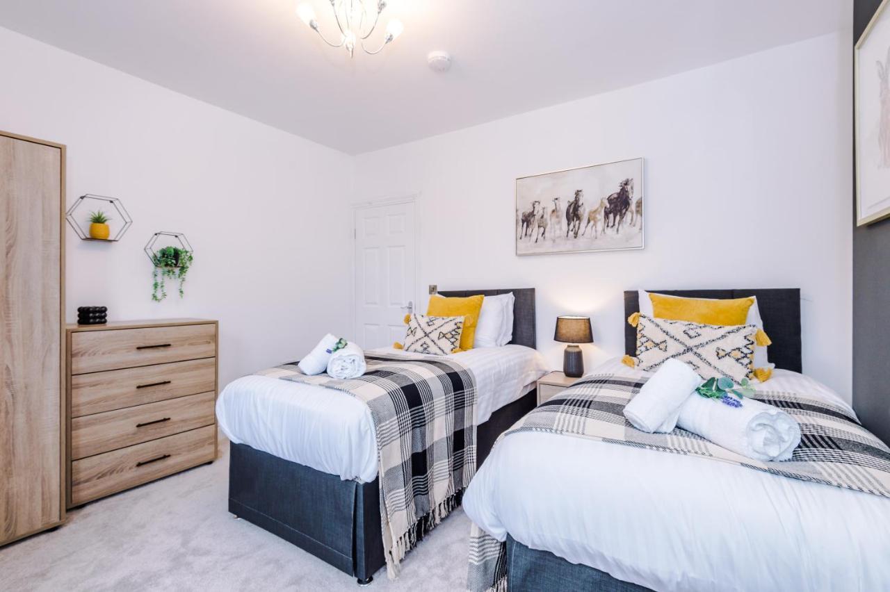 Stunning 3-Bed Home In Nantwich By 53 Degrees Property - Amazing Location, Ideal For Groups - Sleeps 6 Exterior foto