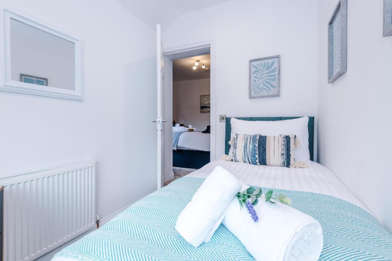 Stunning 3-Bed Home In Nantwich By 53 Degrees Property - Amazing Location, Ideal For Groups - Sleeps 6 Exterior foto
