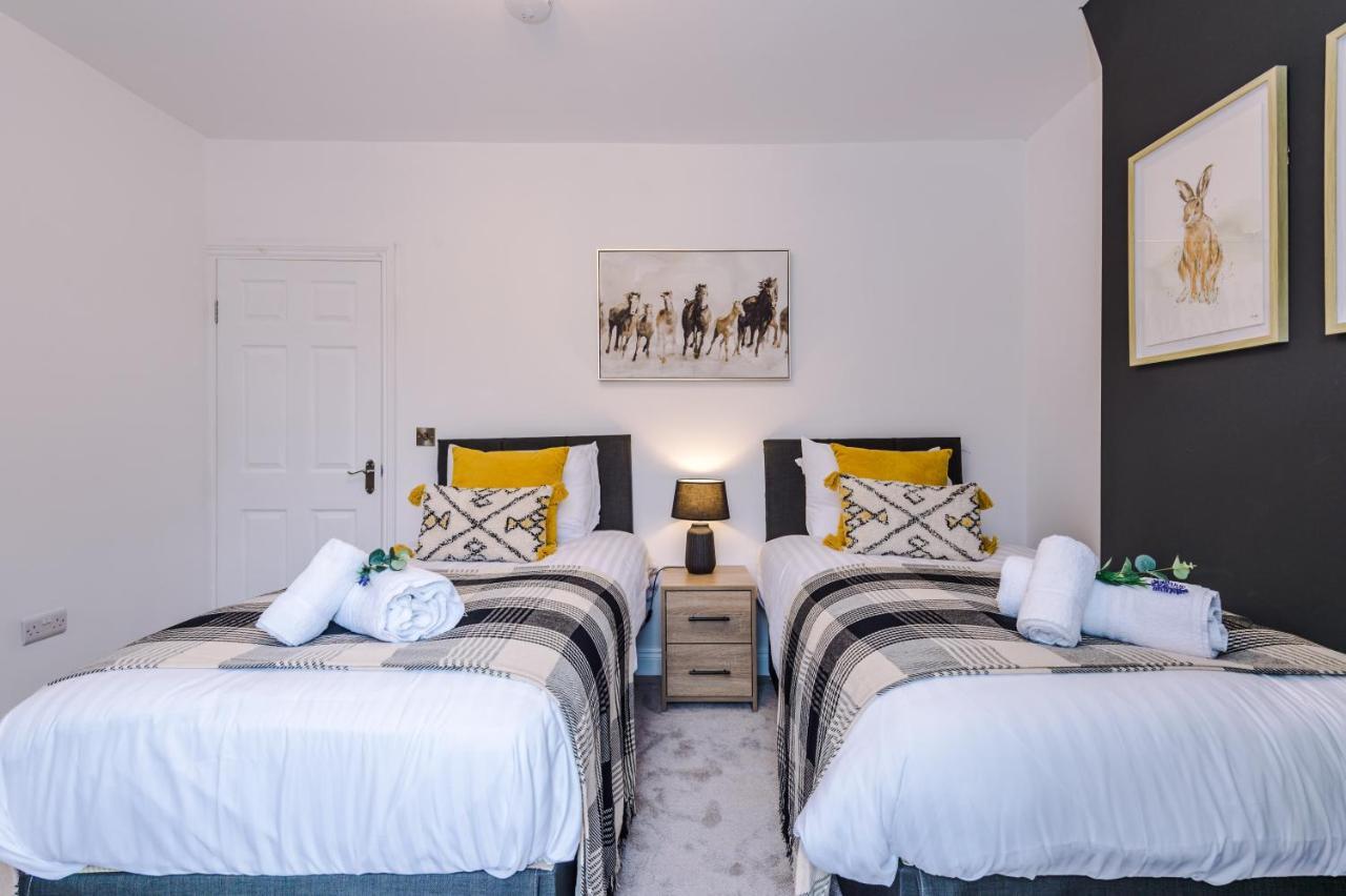 Stunning 3-Bed Home In Nantwich By 53 Degrees Property - Amazing Location, Ideal For Groups - Sleeps 6 Exterior foto